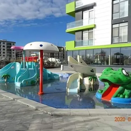 Apartment Alezzy Cu Piscina Incalzita Jacuzzy Sauna *