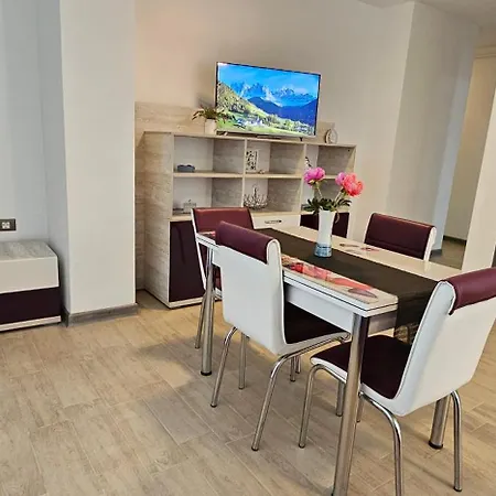 Alezzy Cu Piscina Incalzita Jacuzzy Sauna Apartment *