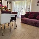 Alezzy Cu Piscina Incalzita Jacuzzy Sauna * Нэводари
