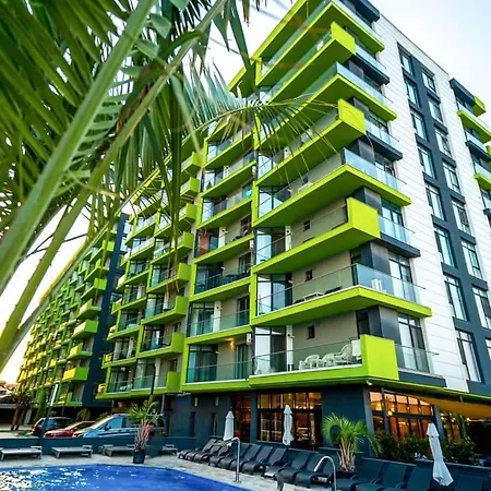 Apartmán Alezzy Beach Cu Piscina Incalzita Jacuzzy Sauna *