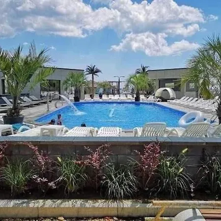 Alezzy Beach Cu Piscina Incalzita Jacuzzy Sauna *