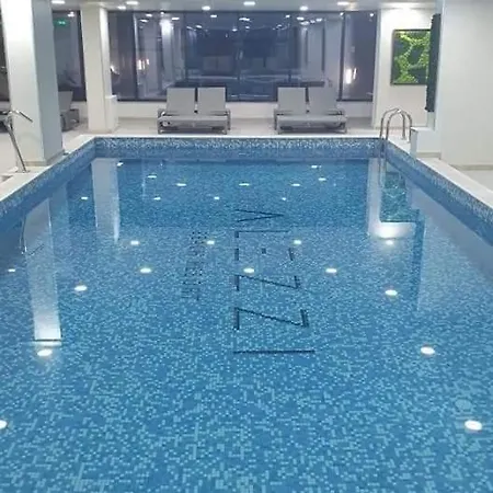 Alezzy Cu Piscina Incalzita Jacuzzy Sauna