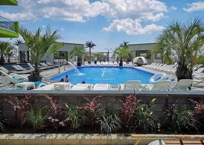 Alezzy Cu Piscina Incalzita Jacuzzy Sauna *