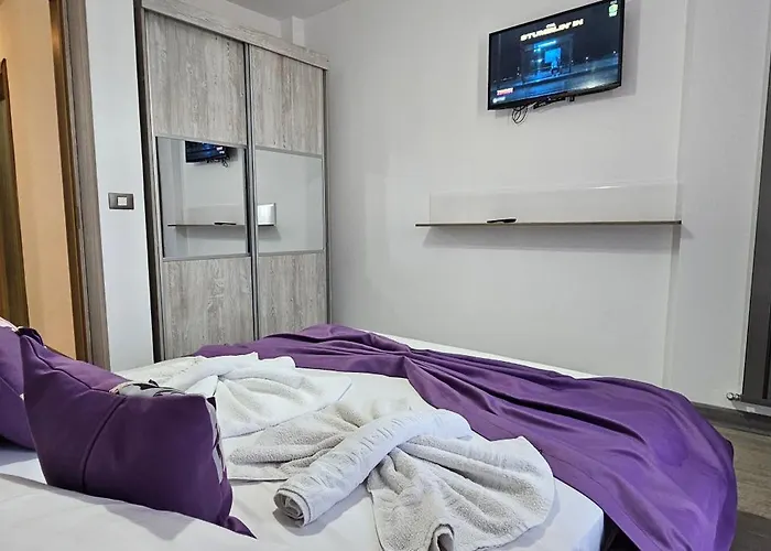 Alezzy Cu Piscina Incalzita Jacuzzy Sauna *