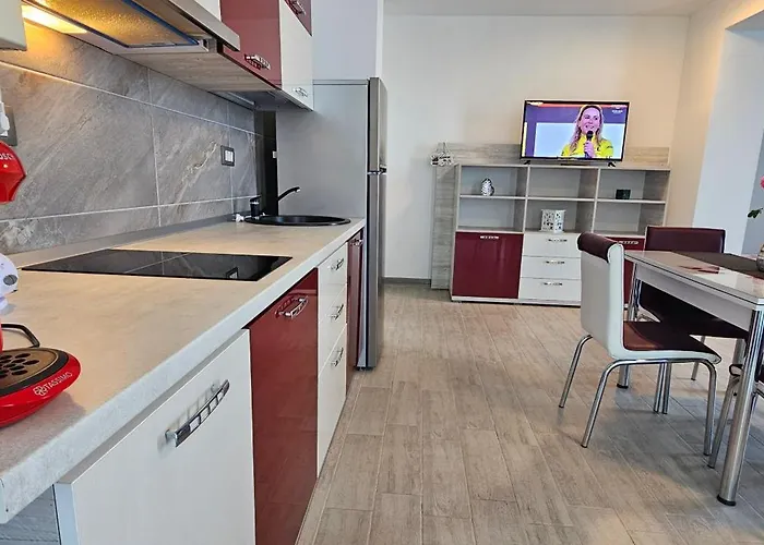 Apartman Alezzy Cu Piscina Incalzita Jacuzzy Sauna